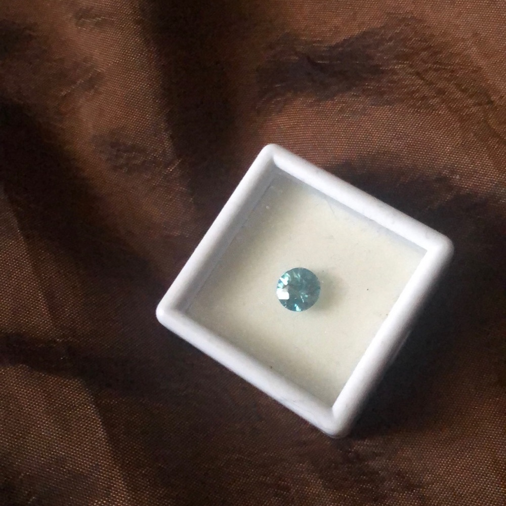 1.02ct Vivid Blue Zircon/Diamond Gemstone